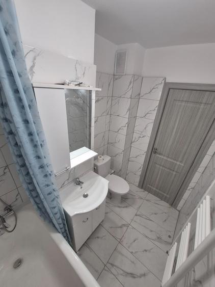 2Cam--Sagului-7 Min de Spitalul Judetean--Renovat--45MP-75.000 Euro!Neg - 15
