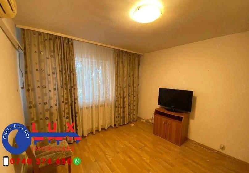 Apartament cu 3 camere decomandat în C5