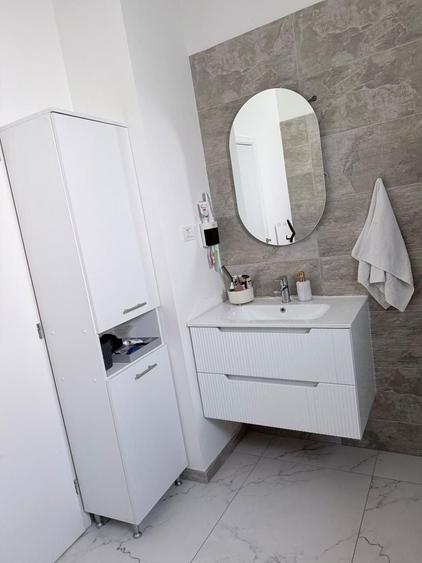 Duplex cu 3 camere cu Canalizare în Bucovăț (Remetea Mare)