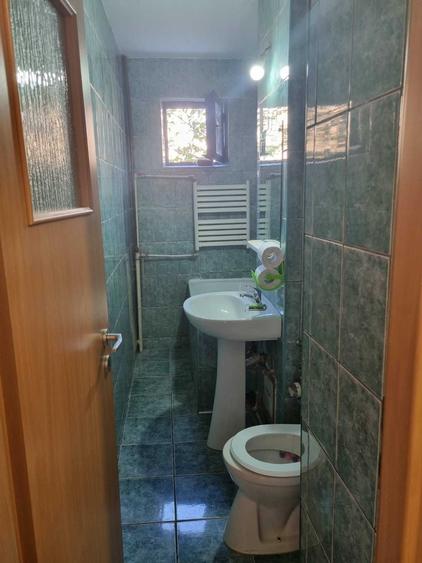 Apartament cu 2 camere nedecomandat în Iosia