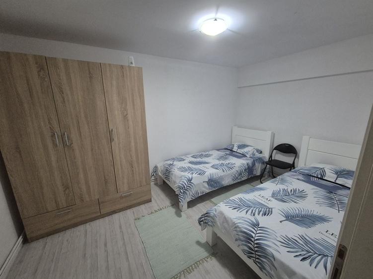 Apartament cu 3 camere decomandat în Dosu Bricii