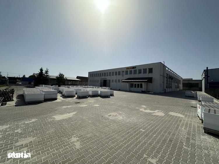 Spațiu comercial, de 1,650 mp, în Central