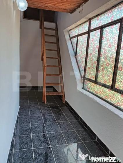Apartament cu 3 camere decomandat în Cetate