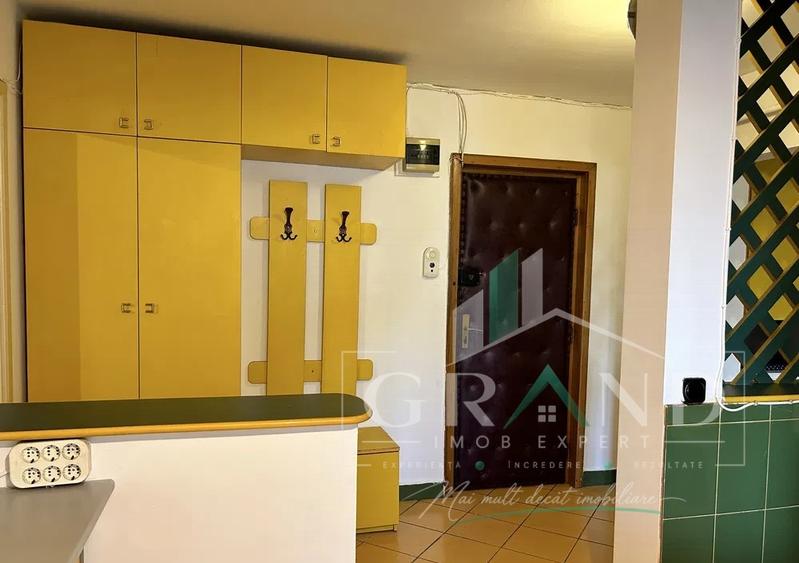 Apartament cu 2 camere decomandat, mobilat în Zorilor