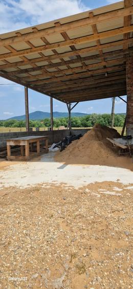 Spațiu comercial, de 5,700 mp, în Bârna