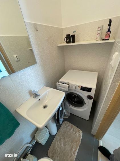 Inchiriez apartament 3 camere 2 bai decomandat Moara de foc Pacurari - 1