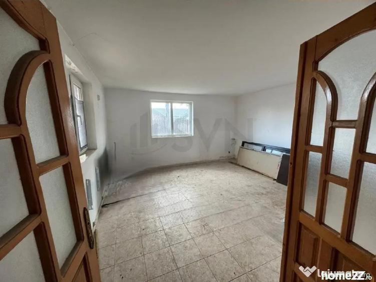 Casă cu 4 camere cu Teren 157 Mp în Sud