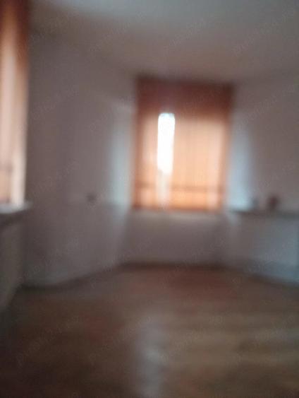 Vanzare casa - 4