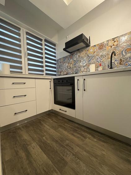 Apartament cu 2 camere decomandat în Energiei