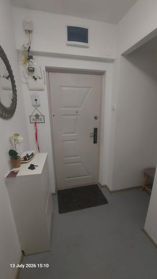Apartament cu 2 camere semidecomandat în Câmpia Libertății