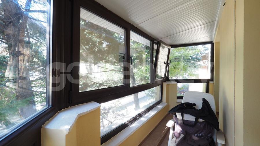 Duplex cu 6 camere cu Piscina în Iancu Nicolae