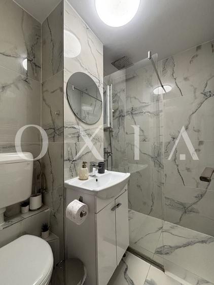 Apartament cu 2 camere semidecomandat, mobilat în Gheorghe Lazăr