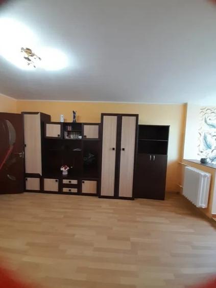 Garsonieră semidecomandată în Tătărași