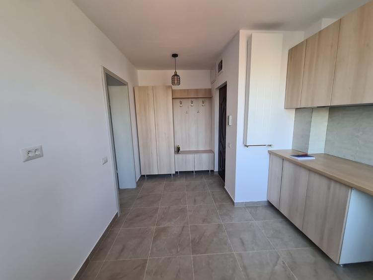 Apartament cu 2 camere semidecomandat, mobilat în Grigorescu
