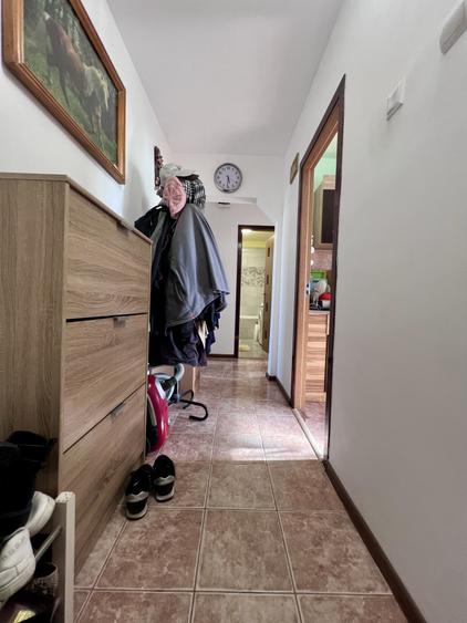 Apartament cu 2 camere decomandat, mobilat în Girocului