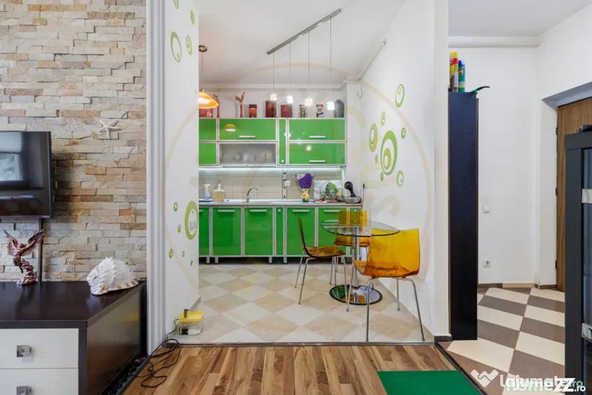 Apartament cu 3 camere decomandat, mobilat în Nord
