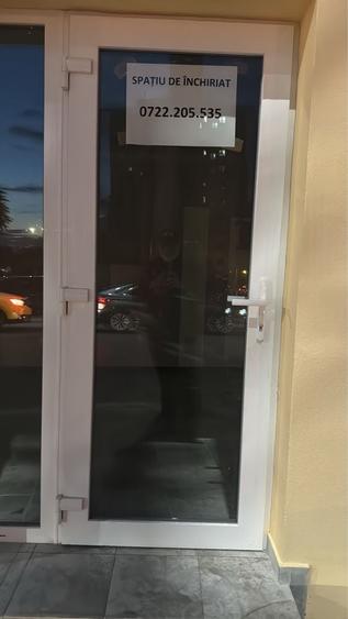 Spațiu comercial, de 12 mp, în Exterior Vest