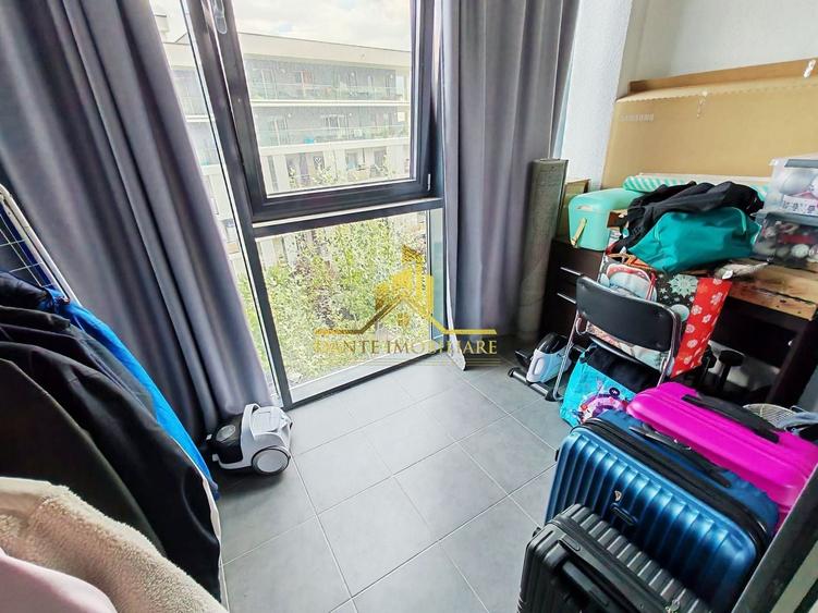 Apartament cu 2 camere semidecomandat, mobilat în Bună Ziua