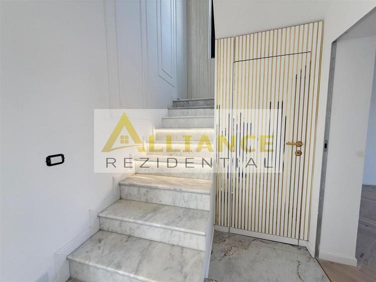 Casă individuală cu 5 camere cu Canalizare în Berceni