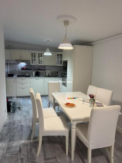 Apartament cu 3 camere, mobilat în Aviației