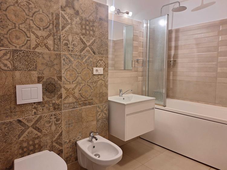 Apartament cu 2 camere decomandat în Exterior Vest