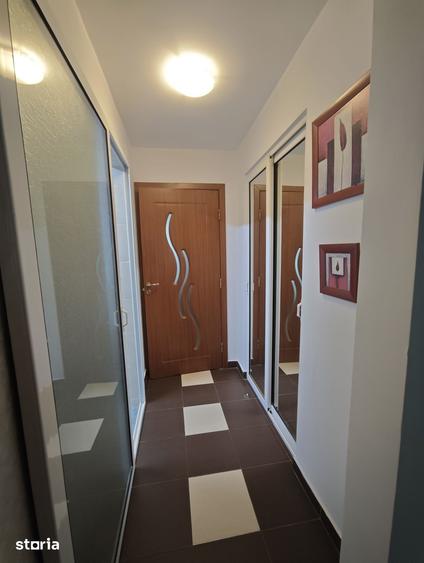 Apartament cu 3 camere, mobilat în Dămăroaia