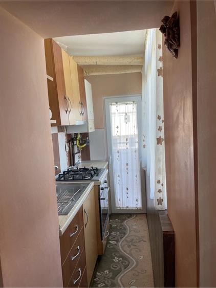 Apartament cu 3 camere decomandat în Ultracentral