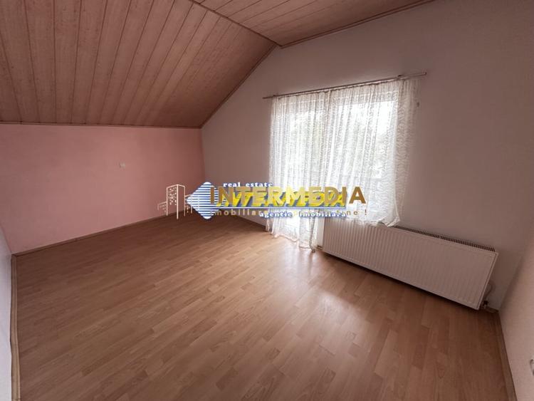 Spațiu comercial, de 100 mp, în Cetate