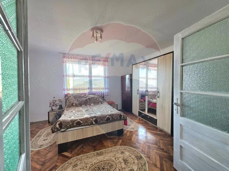 Casă cu Teren 262 Mp în Vitrometan