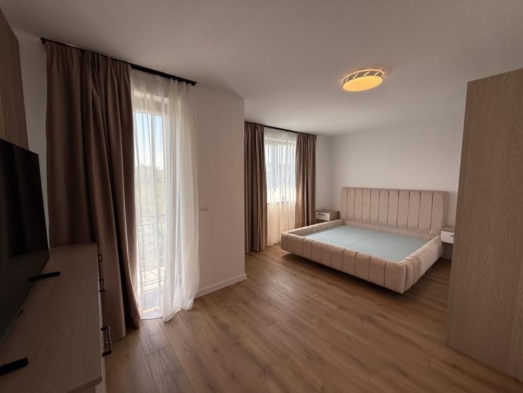 Casă cu 4 camere cu Canalizare în Micești