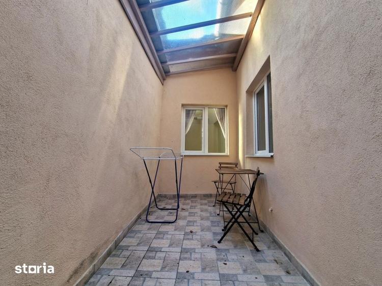 Casă cu 3 camere cu Canalizare în Plopilor