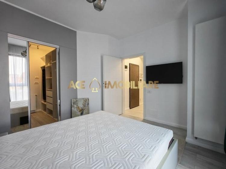 Apartament cu 3 camere semidecomandat, mobilat în Floreasca