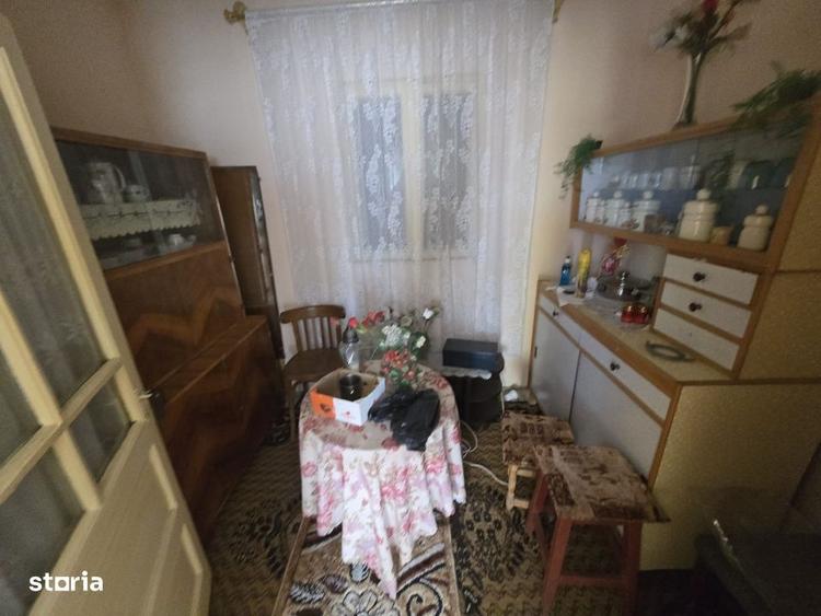 Casă cu 2 camere cu Teren 3751 Mp în Hârsești