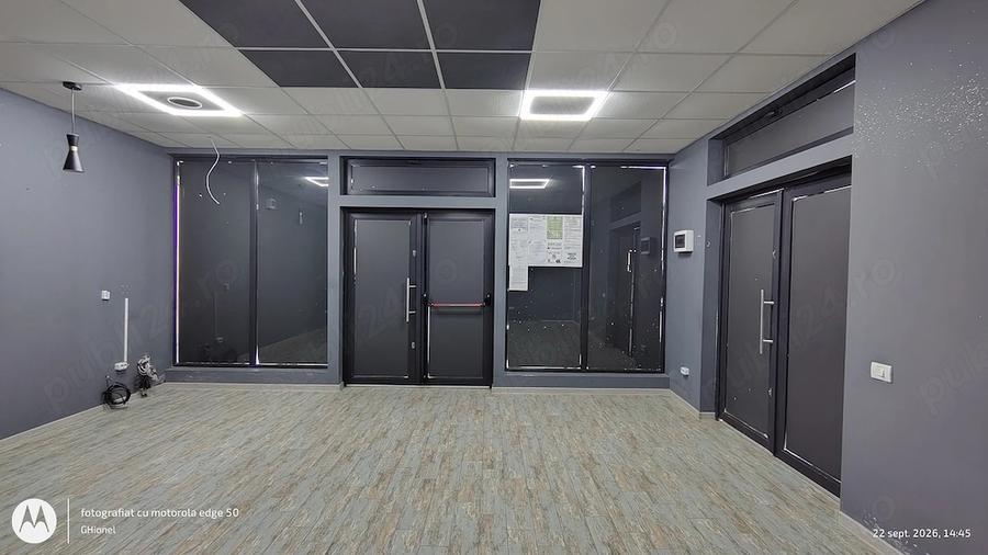 Spațiu comercial, de 36 mp, în Corbii Mari