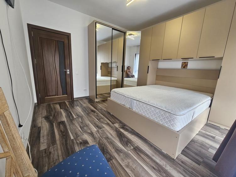Apartament cu 2 camere decomandat în Metalurgiei