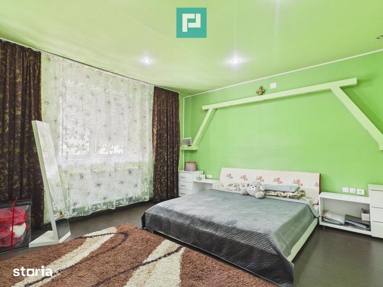 Casă cu 4 camere cu Teren 1910 Mp în Macea