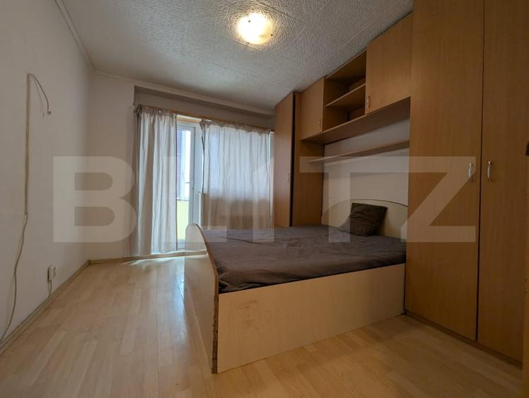 Apartament cu 3 camere, zona Nufărul - 7