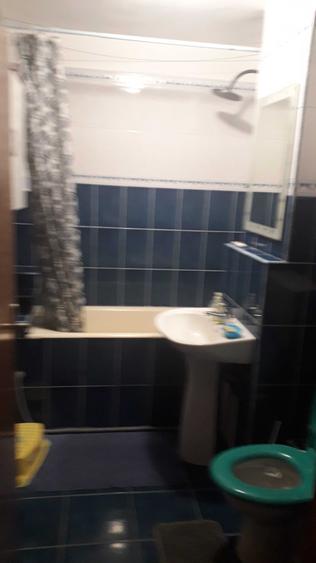 Apartament cu 2 camere decomandat în Carpați 2