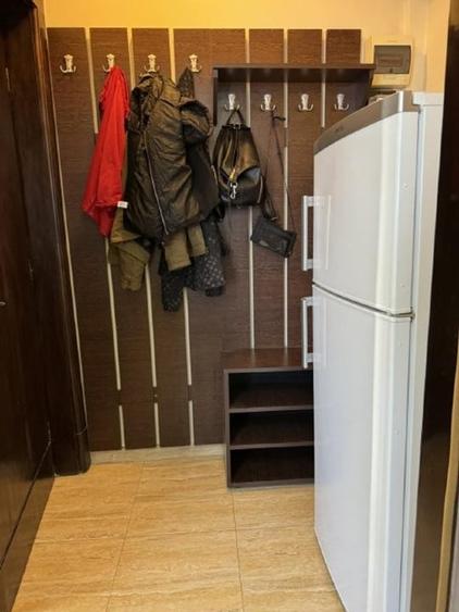Garsonieră decomandată, mobilată în Universitate