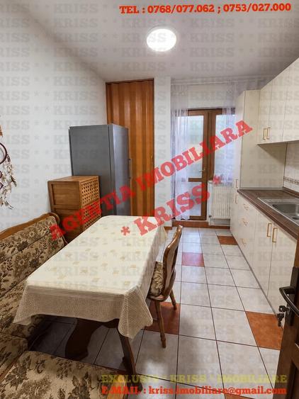 Apartament cu 3 camere decomandat în Popa Șapcă