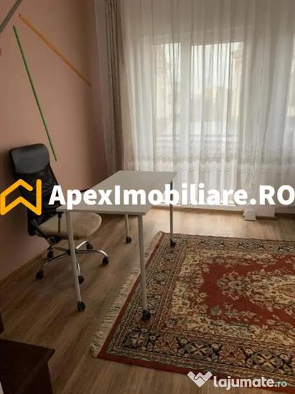 Apartament cu 3 camere decomandat în Armeneasca