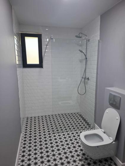 Casă cu 4 camere cu Teren 475 Mp în Câmpului
