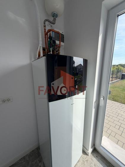 Duplex cu 3 camere cu Canalizare în Dumbrăvița