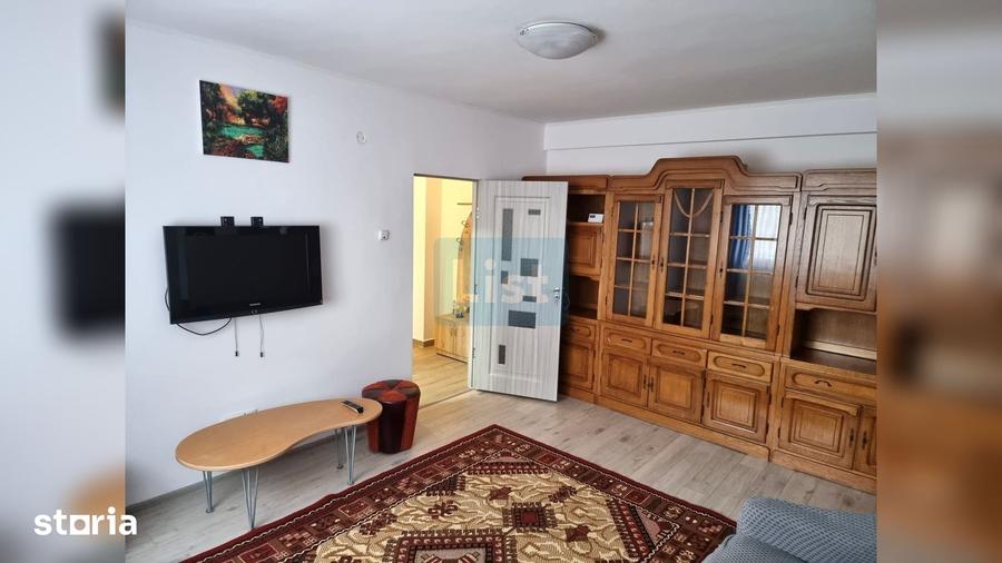 Apartament cu 2 camere semidecomandat în 9 Mai