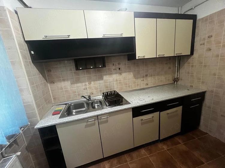Apartament cu 2 camere semidecomandat în Exterior Vest