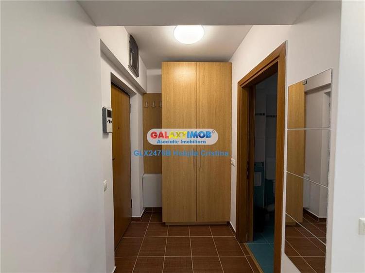 Garsonieră decomandată în Băneasa