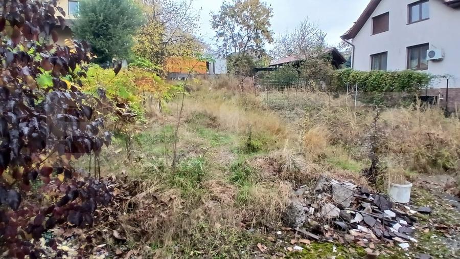 Teren Construcții intravilan de 1174 mp, în Semicentral