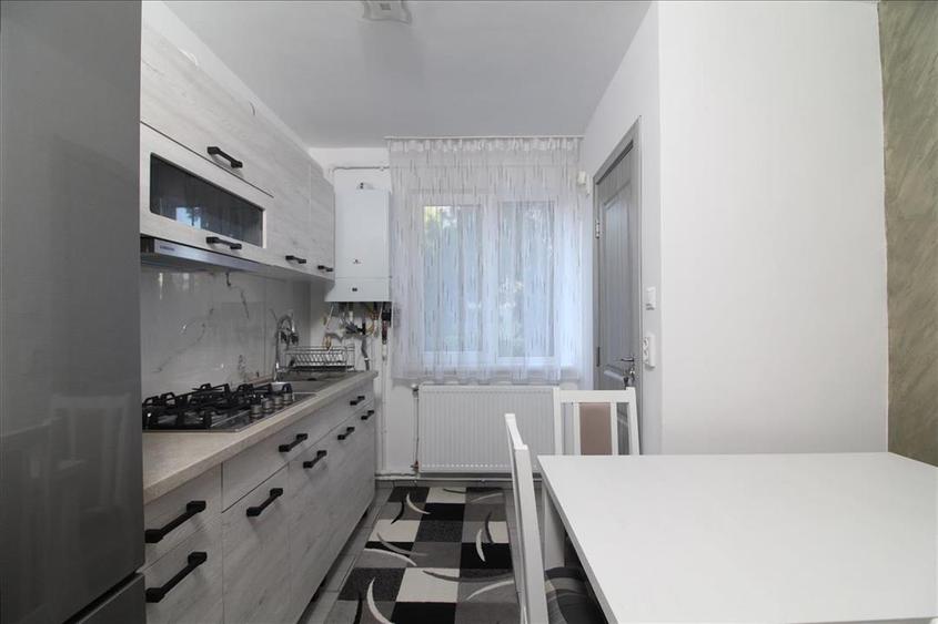 Apartament cu 3 camere decomandat în Mănăștur