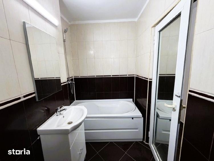 Apartament cu 3 camere decomandat în Nicolae Titulescu
