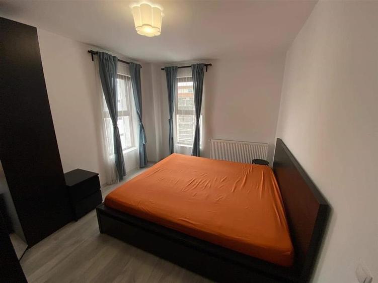 Apartament cu 2 camere semidecomandat, mobilat în Mihai Viteazul